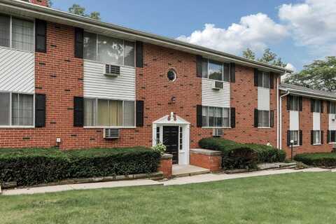 1321 W Main St, Lake Geneva, WI 53147