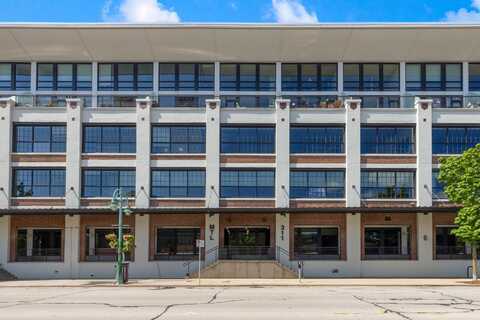 311 E Erie St, Milwaukee, WI 53202