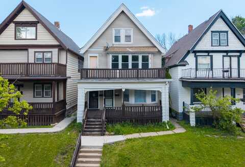 2162 N 41st St, Milwaukee, WI 53208
