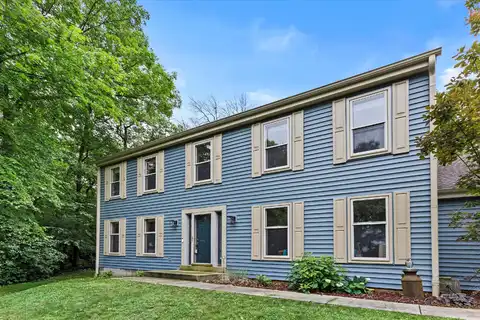 S69w32641 Westgate Dr, Mukwonago, WI 53149