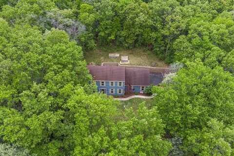 S69w32641 Westgate Dr, Mukwonago, WI 53149