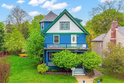 644 S 7th Ave, West Bend, WI 53095