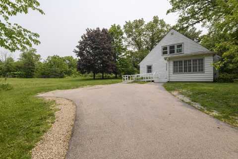 W345s5754 Waterville Rd, Eagle, WI 53119