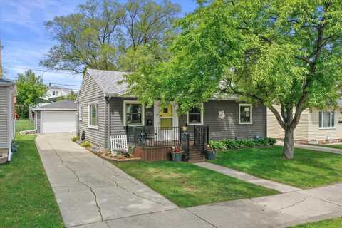3815 S 55th St, Milwaukee, WI 53220