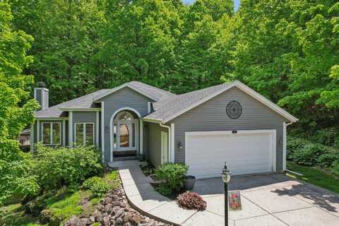16625 Tanglewood Dr, Brookfield, WI 53005