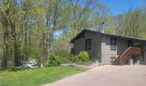 1031 N Osborne Blvd, Racine, WI 53405