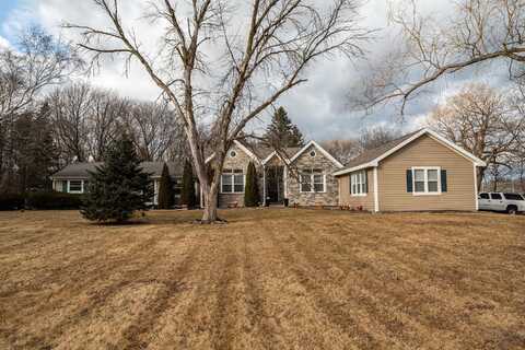 1100 W Fairy Chasm Rd, River Hills, WI 53217