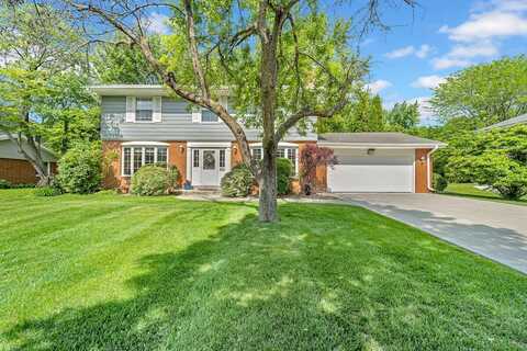 519 Madero Dr, Thiensville, WI 53092
