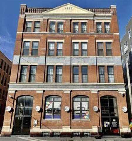 1017 S 2nd St, Milwaukee, WI 53204