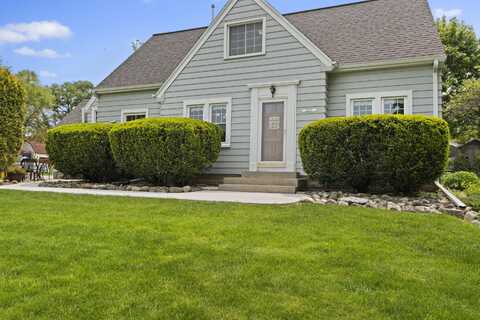 11203 W Potter Rd, Wauwatosa, WI 53226