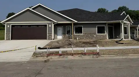 4001 Gabrielle Way, Onalaska, WI 54650
