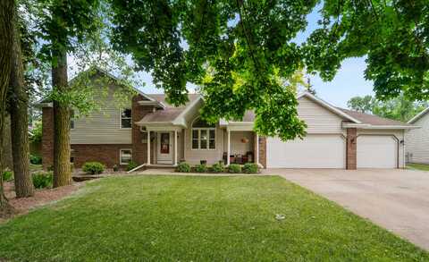 1434 Alcan Dr, Menasha, WI 54952