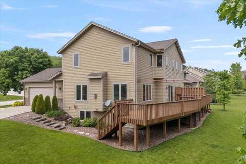405 Century Oak Dr, Waukesha, WI 53188