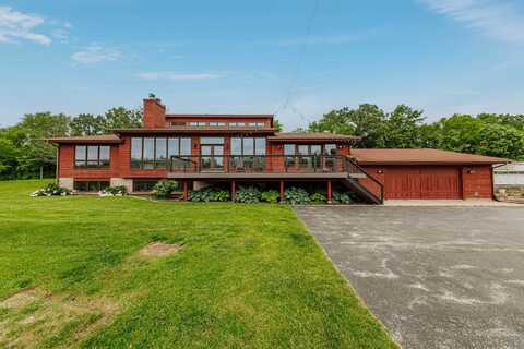 W301s1487 Brandybrook Rd, Waukesha, WI 53188