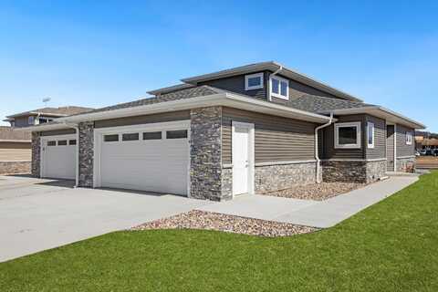 1200 Sween Dr, Holmen, WI 54636