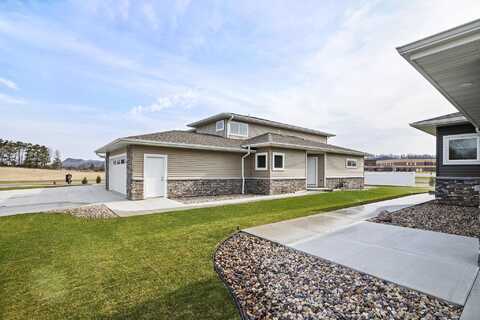 1200 Sween Dr, Holmen, WI 54636