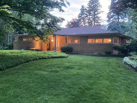 3358 Taylor Ave, Elmwood Park, WI 53405