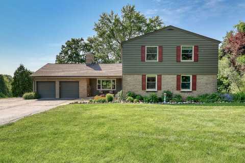 3365 Cardinal Dr, Brookfield, WI 53005