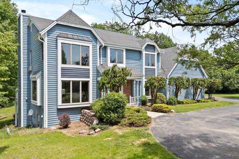 495 N Waterville Rd, Summit, WI 53066