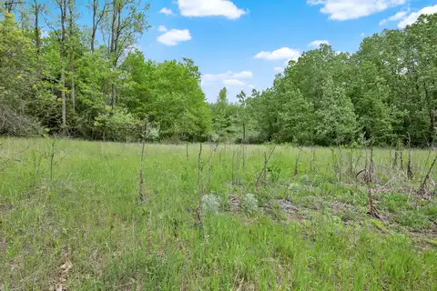 1804 Shalom Dr, West Bend, WI 53090