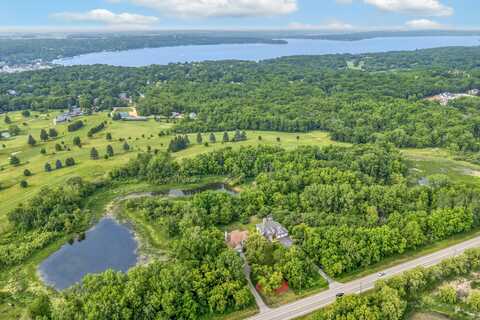 390 County Road B -, Fontana, WI 53125