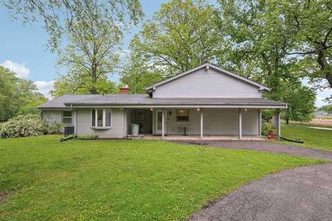 954 N Dousman Rd, Summit, WI 53066