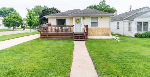 2914 Fairchild St, La Crosse, WI 54601