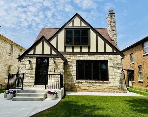 3441 N 55th St, Milwaukee, WI 53216