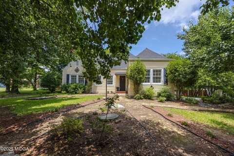 3717 Avon Road, Macon, GA 31204