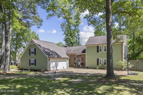 100 Sandpiper Road, Brandon, MS 39047