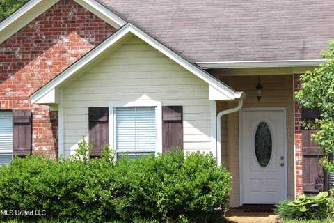 900 Clubhouse Drive, Pearl, MS 39208