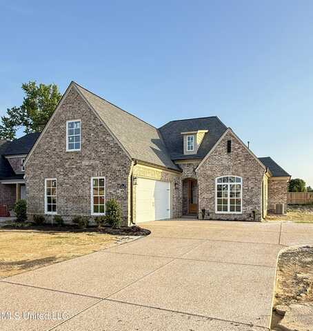 4263 S Bolivar Trail, Olive Branch, MS 38654