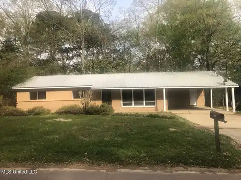3114 Suncrest Drive, Jackson, MS 39212