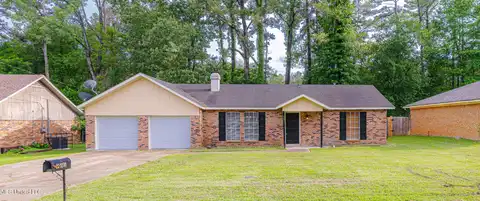 965 N Valley Falls Road, Jackson, MS 39212