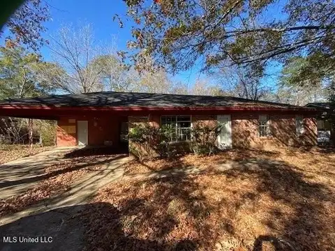 952 Palm Street, Jackson, MS 39212