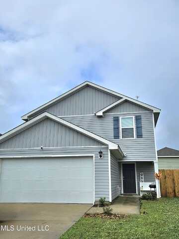 2205 Magazine Street, Ocean Springs, MS 39564