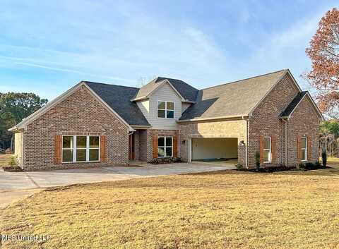 39 Poplar Lane, Holly Springs, MS 38635