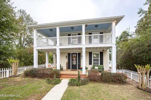 13076 Pine Valley Lane, Biloxi, MS 39532
