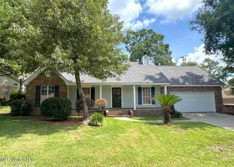 882 Maili Place, Diamondhead, MS 39525