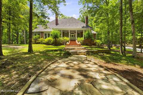 169 Pine Hill Drive, Brandon, MS 39047