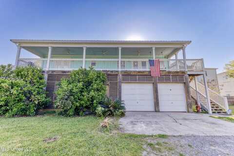 140 Holiday Avenue, Pass Christian, MS 39571