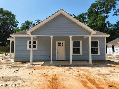 3121 Seahorse Road, Gautier, MS 39553