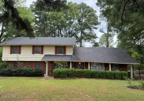 114 California Place, Jackson, MS 39213