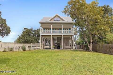 5592 W Wittman Road, Pass Christian, MS 39571