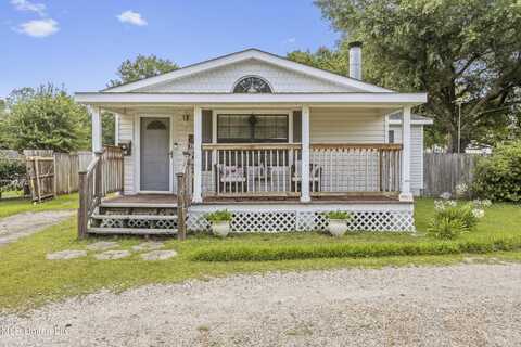 3911 Belmede Drive, Gulfport, MS 39507