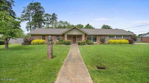 112 Eastgate Circle, Forest, MS 39074