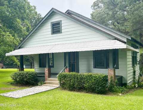 873 Smith Co Rd 142, Morton, MS 39117