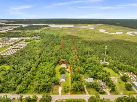 501 E North Street, Pass Christian, MS 39571
