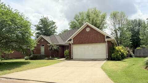 131 St James, Grenada, MS 38901