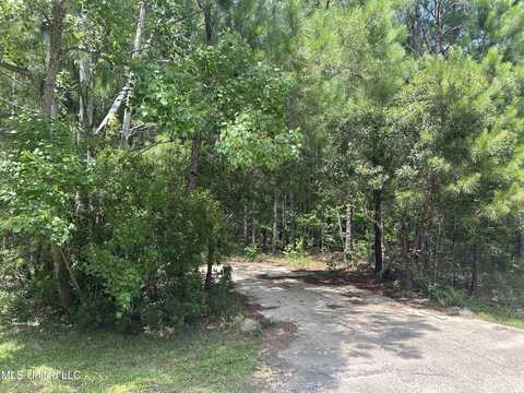 10205 Quail Run, Bay Saint Louis, MS 39520